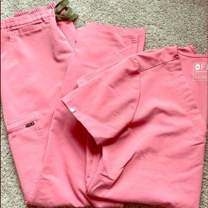 Figs Scrub Set used but in good condition